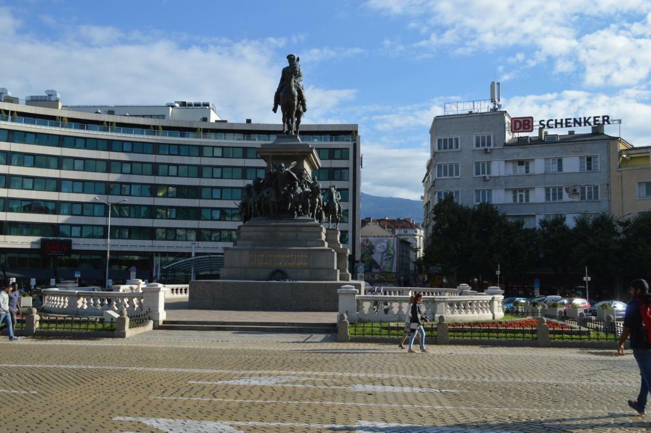 Parliament Sofia - Top Center Luxury Apartment מראה חיצוני תמונה