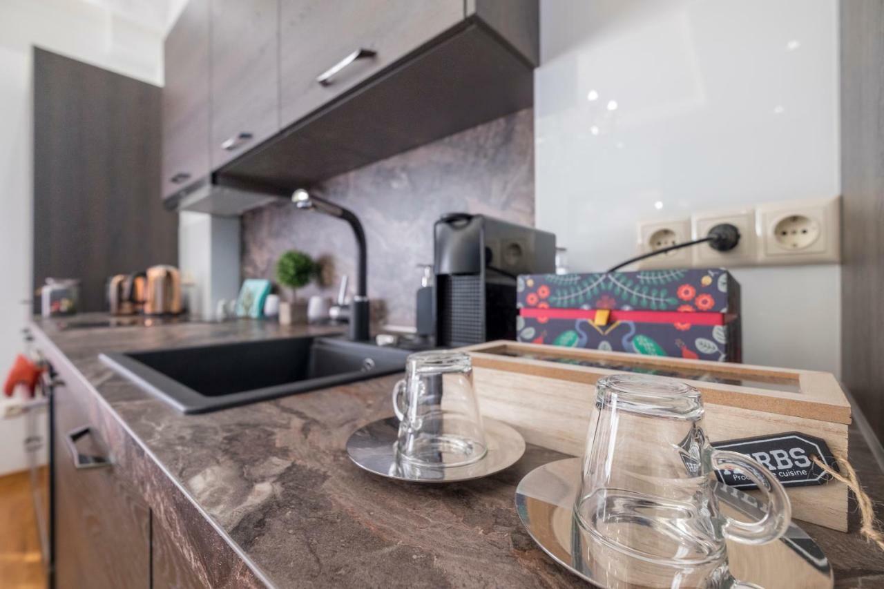 Parliament Sofia - Top Center Luxury Apartment מראה חיצוני תמונה