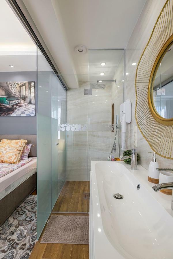 Parliament Sofia - Top Center Luxury Apartment מראה חיצוני תמונה